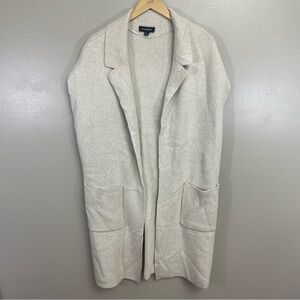 Calligraphie women’s small Long open front Cardigan Vest wool blend cream